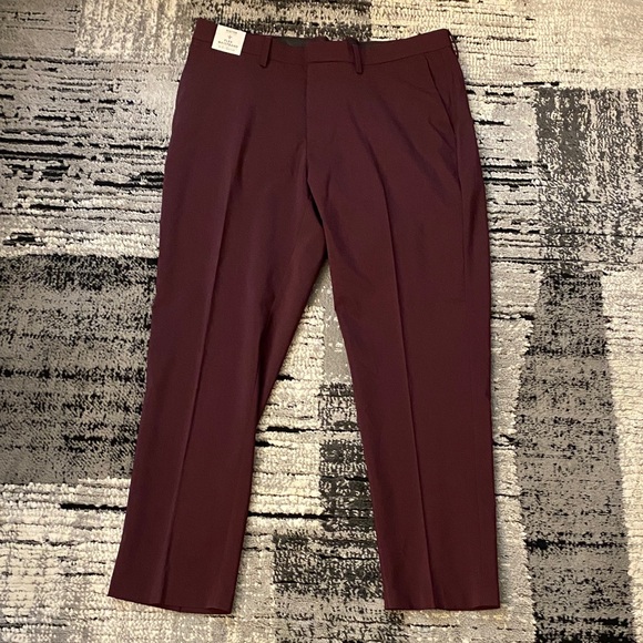 New Men’s Reaction by Kenneth Cole Dress Pants Deep Wine 36 x 30 - Picture 1 of 6